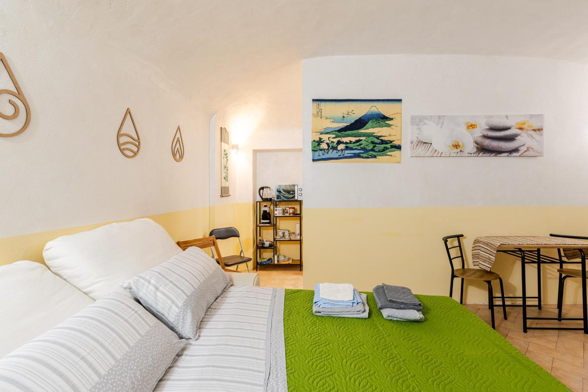 Zen Studio In The Center With Free Parking And 24Hours Automatic Check-In Casale Monferrato Exterior photo